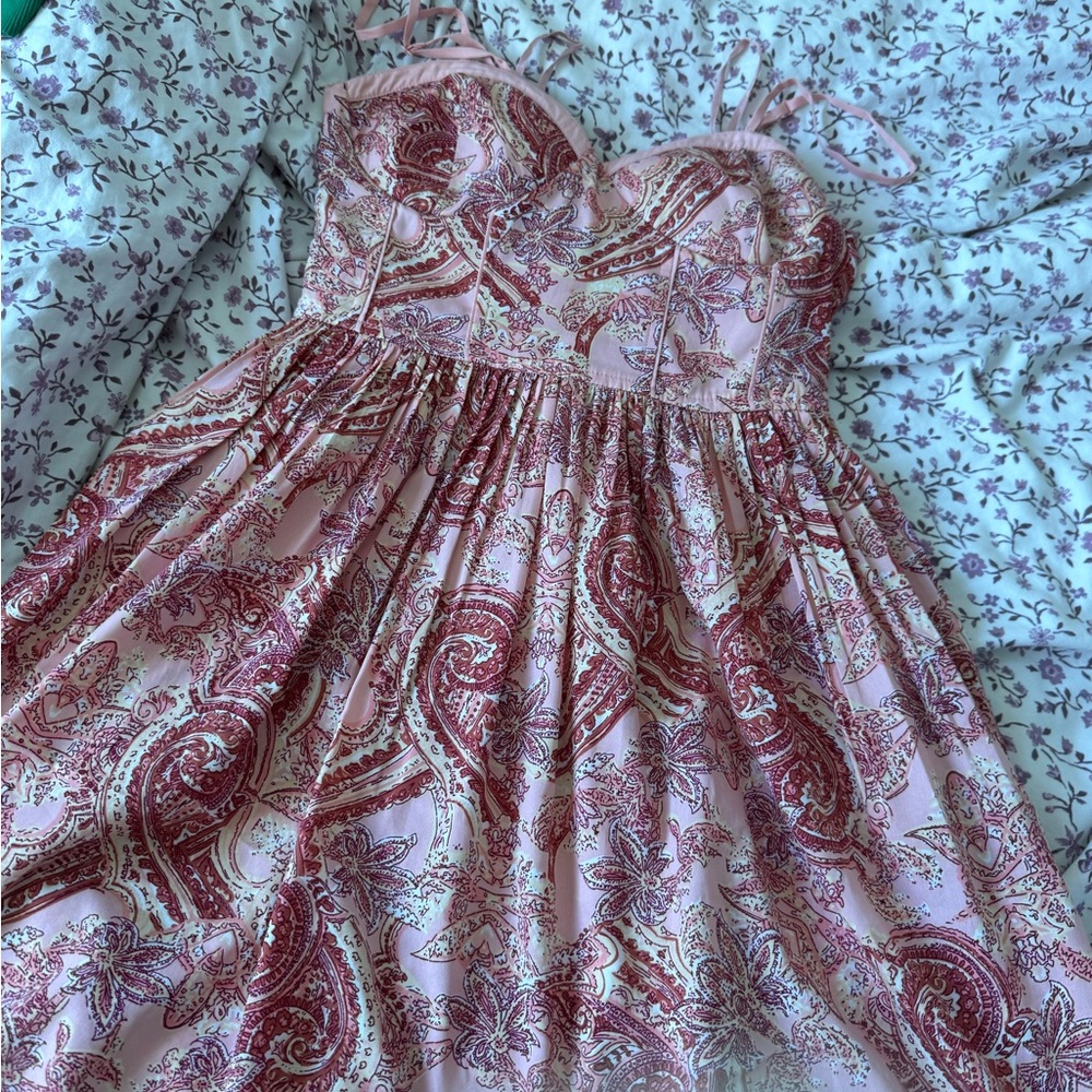 Elegant Pink Paisley Mini Dress